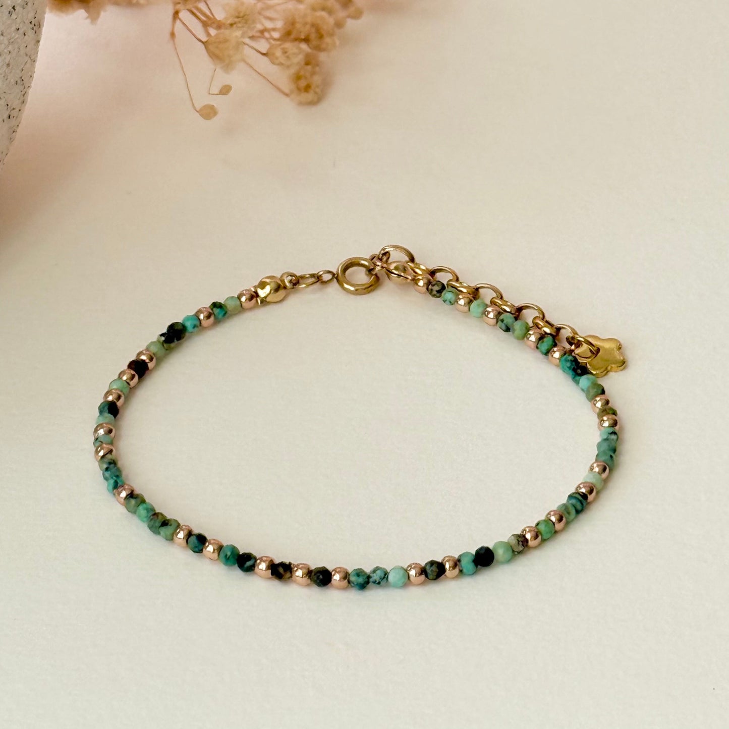 Thin bracelet in Miyuki beads and stainless steel