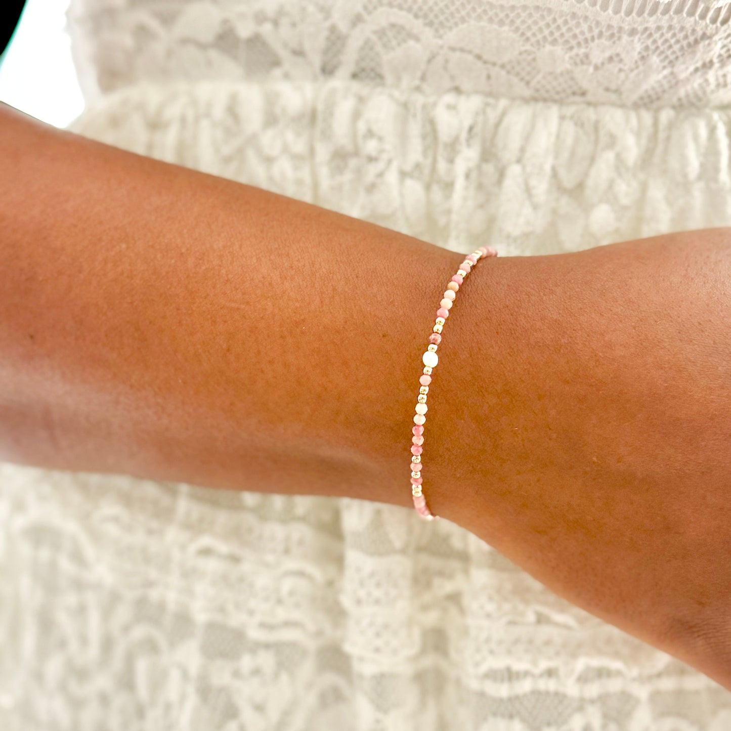 Thin bracelet in Miyuki beads and stainless steel