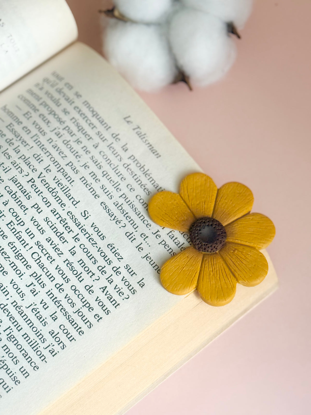 Marque-page en fleurs