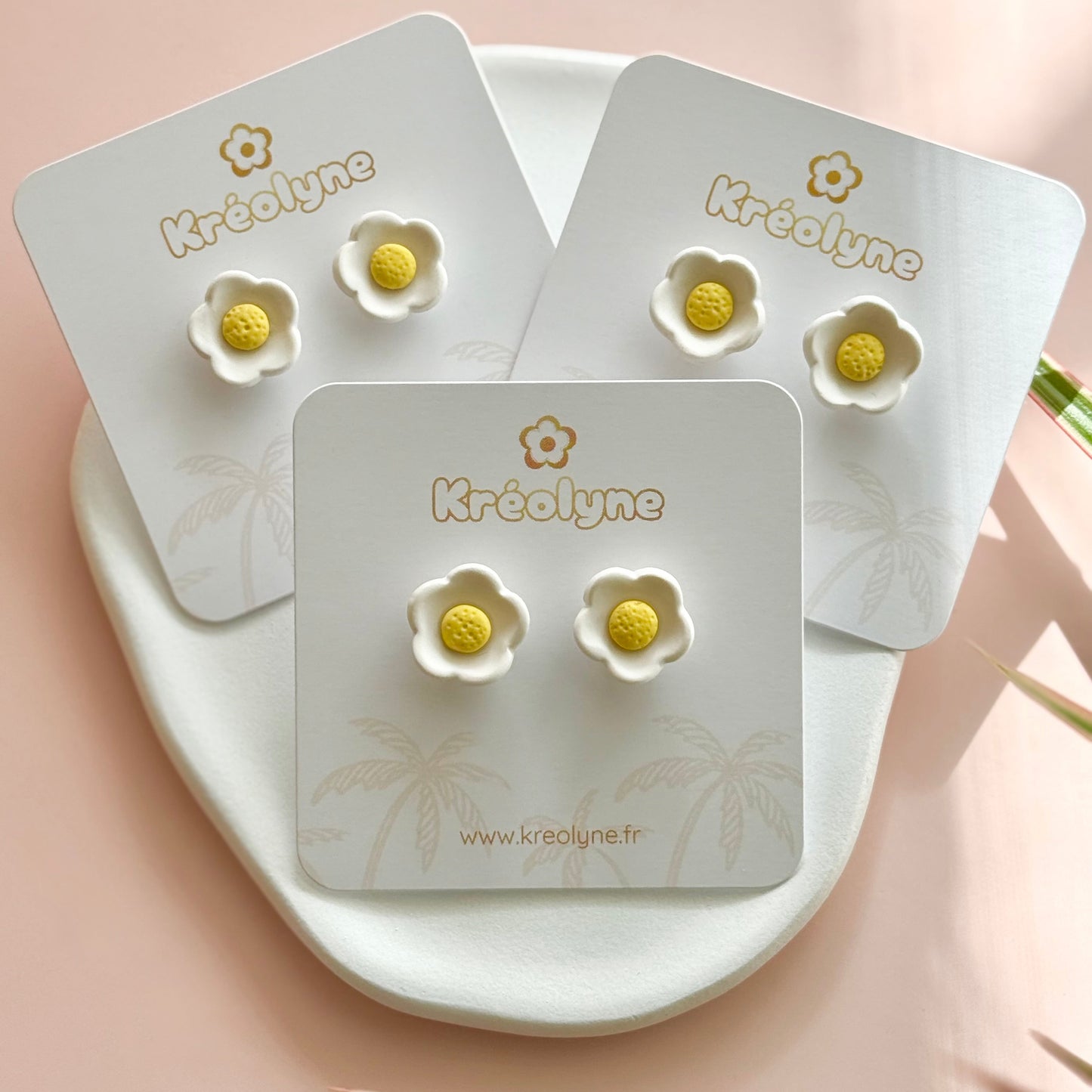 Clous d’oreilles | Pâquerette