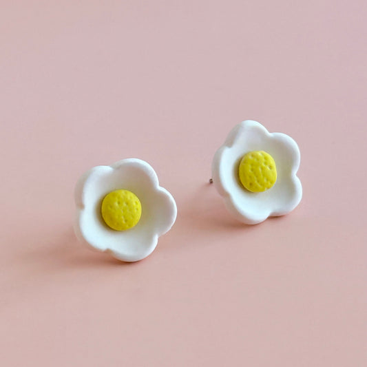 Clous d’oreilles | Pâquerette